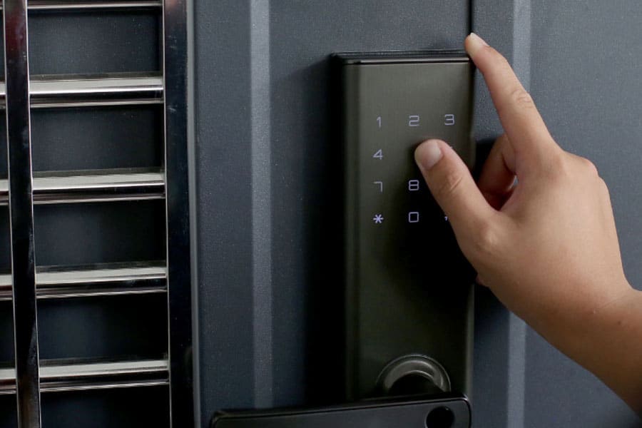 Seguridad en el entorno digital para menores